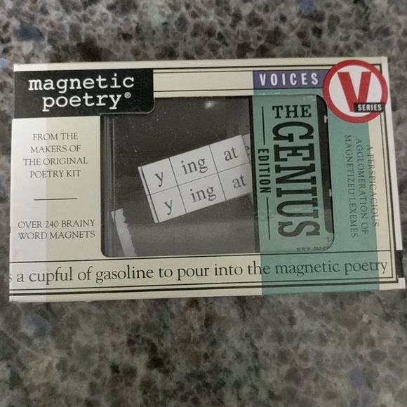 Magnetic poetry kit-Genius edition - Picture 1 of 4